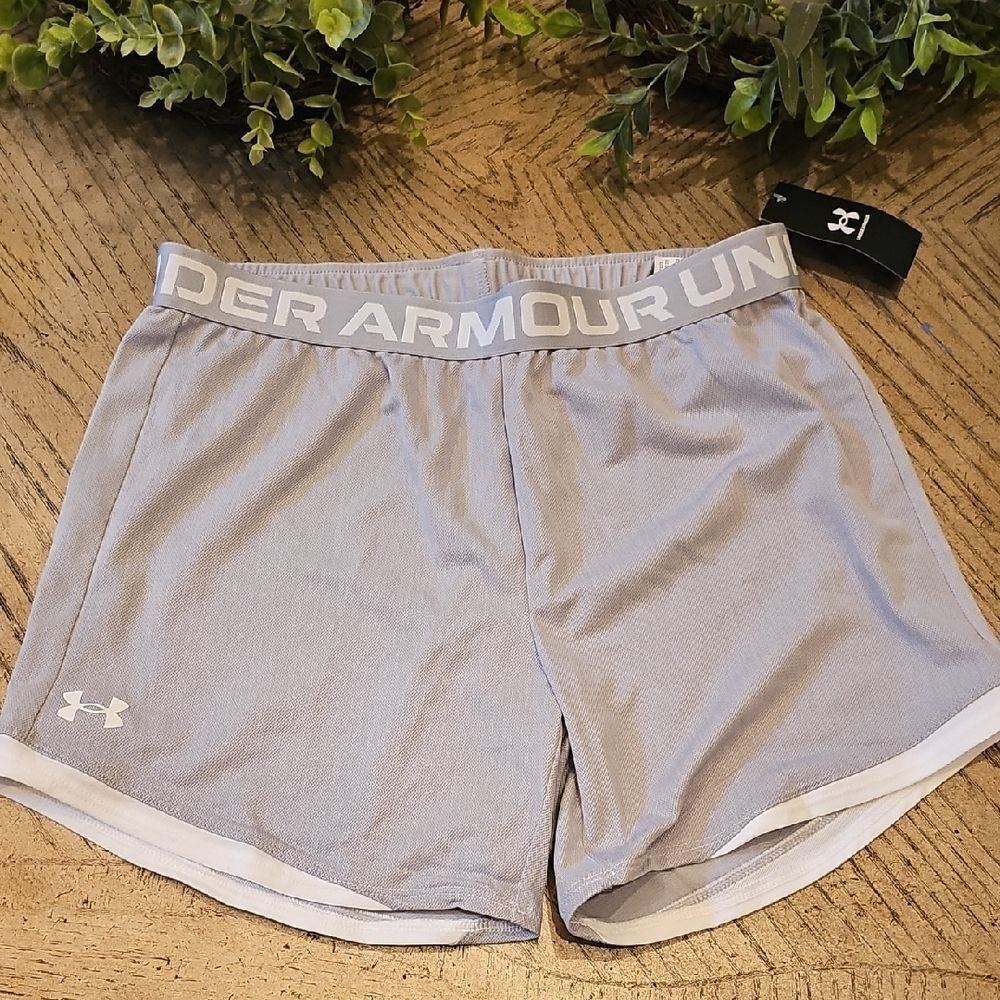 Under Armour Gray Athletic Shorts Size Youth Large